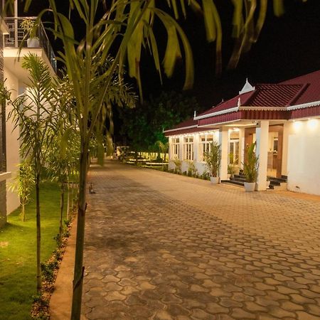 Seven Hills Pamban Island Resort Рамешварам Экстерьер фото